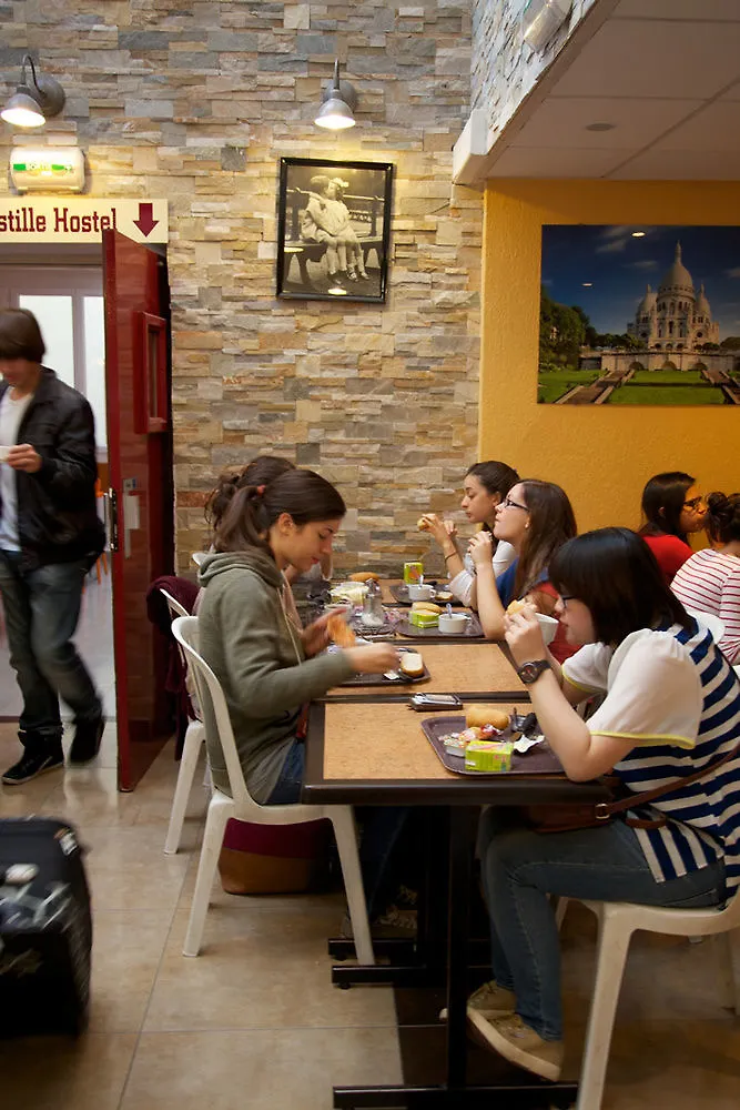 Bastille Hostel Paris 0*,  France